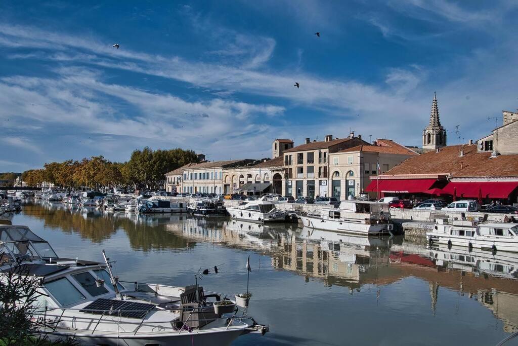 Beaucaire Cocoon 3/quais/cite Medievale/nature