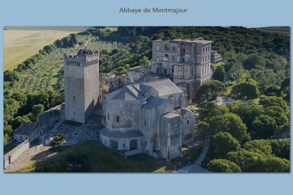 Beaucaire Cocoon 3/quais/cite Medievale/nature * Beaucaire (Gard)